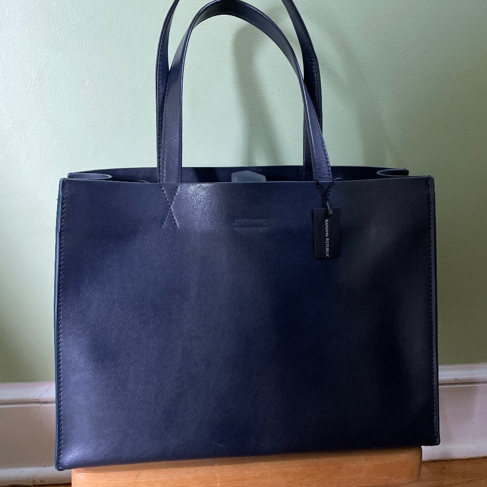 banana republic leather handbag